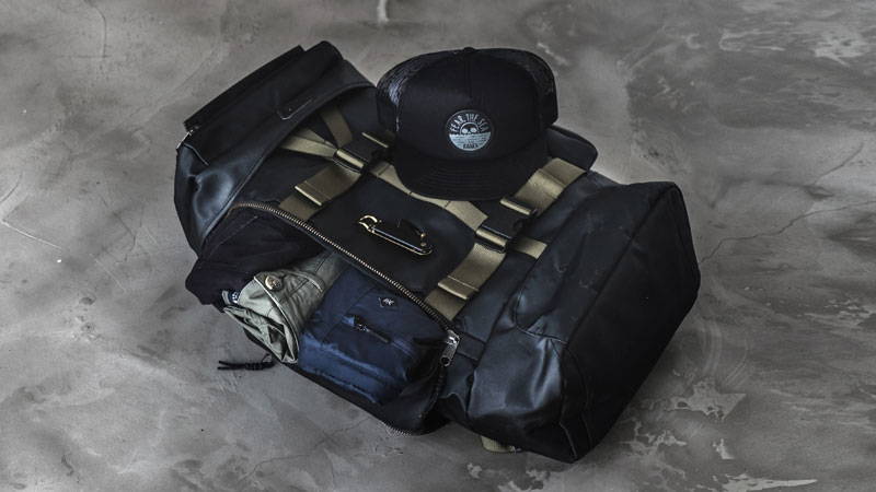 Summer Travel Essentials - Graduation Gift Guide