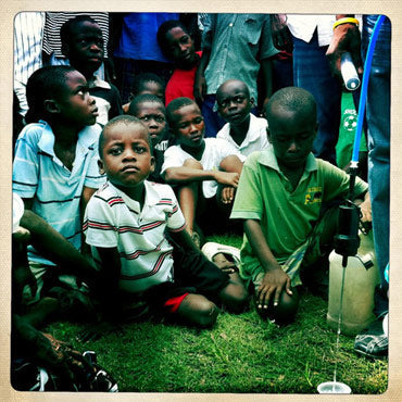 INTERVIEW WITH WAVES 4 WATER FOUNDER + FRIEND JON ROSE